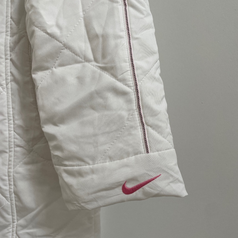 Long white nike jacket